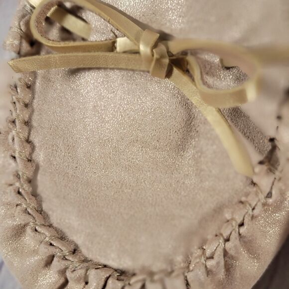 KOLILI Faux Fur Moccasin Slippers - Picture 8 of 9